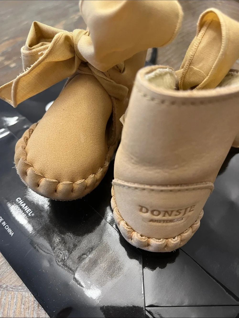 Donsje Ansterdam Baby Shoes Size 6-12 Mnths